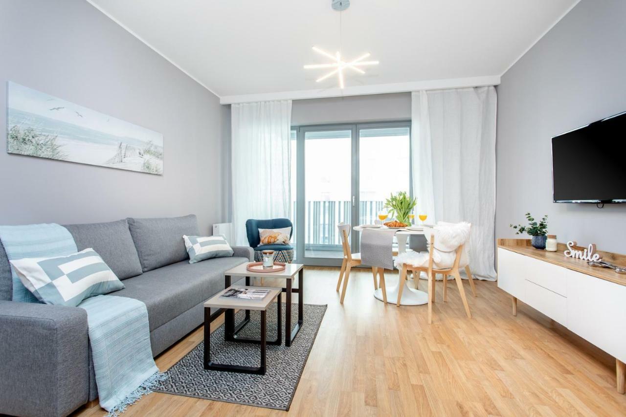 Seaside Beach 150M Do Plazy - Parking - Praia Apartments - Polsat Ergo Arena Plus กดัญสก์ ภายนอก รูปภาพ